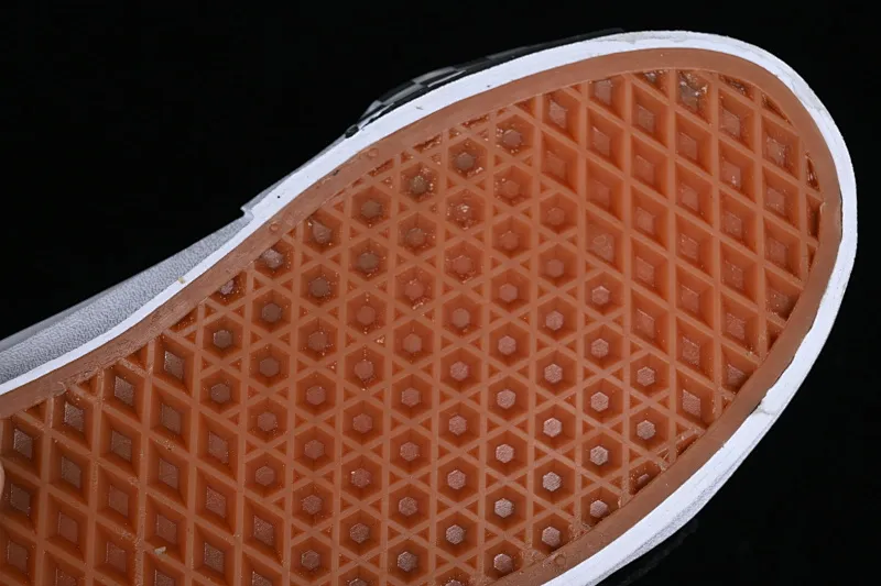 All categories Vans Vans series Vans Hi Vans high-top Vans Vault Sk8-Hi Cap LX Deconstruction New black and white checkerboard high-top canvas vulcanized sneakers VN0A3WM1XOS